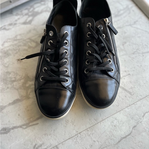 Louis Vuitton sneakers LV size 10 - Picture 7 of 15